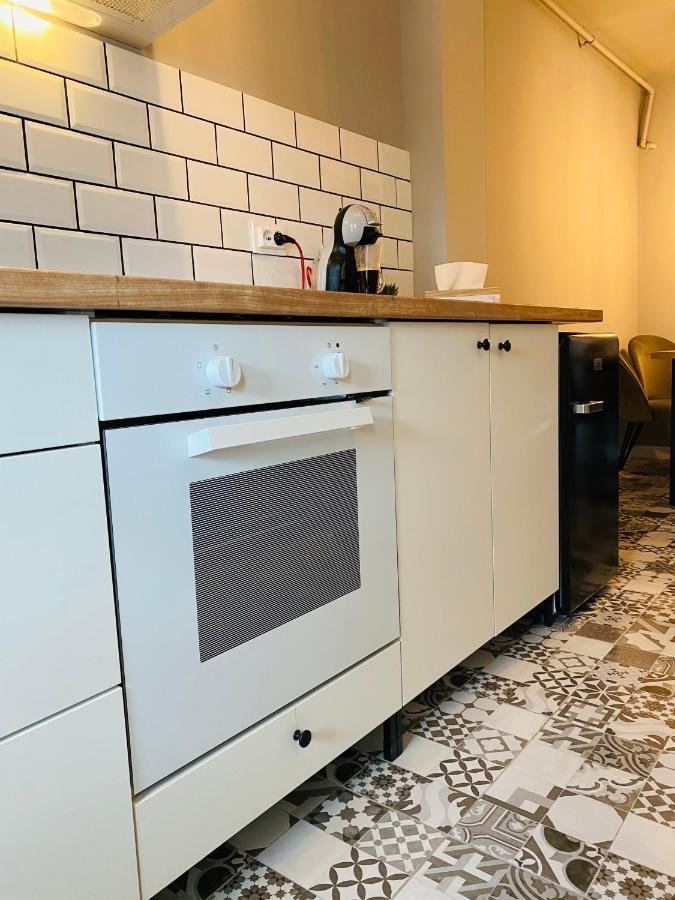Sarah Home Hunedoara Eksteriør billede
