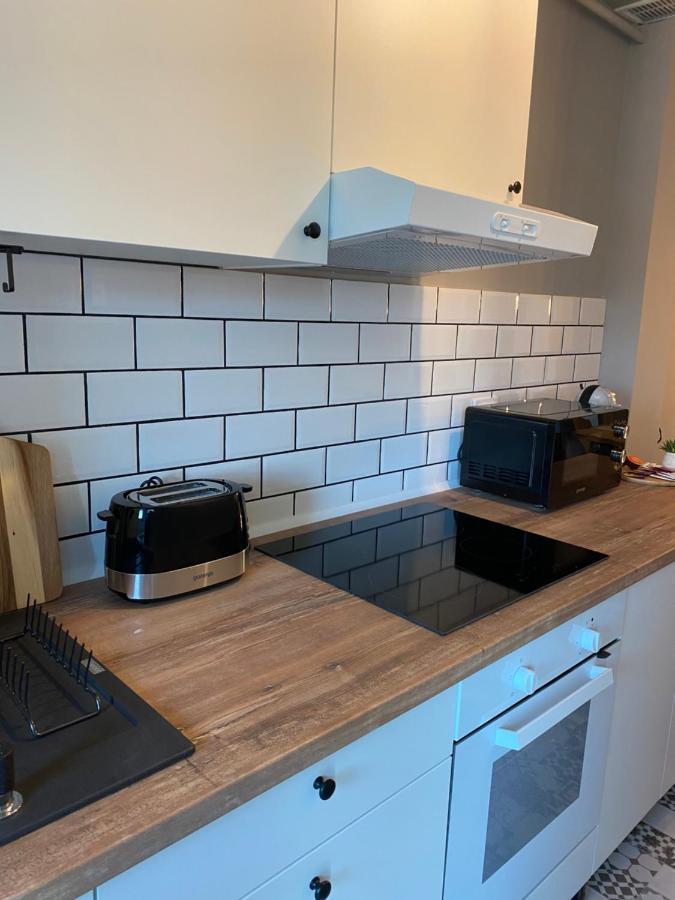 Sarah Home Hunedoara Eksteriør billede